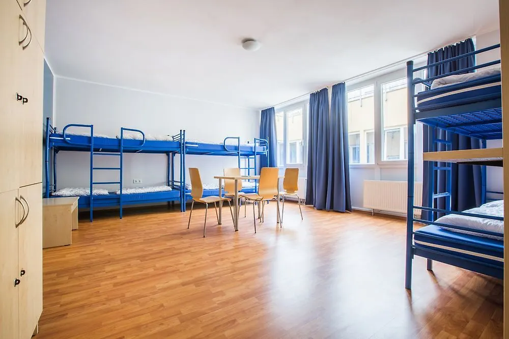 **  A&O Bremen Hauptbahnhof Otel Almanya