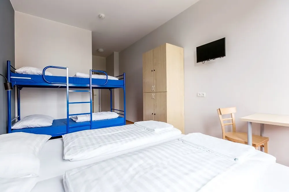 Hotel A&O Bremen Hauptbahnhof 2*,