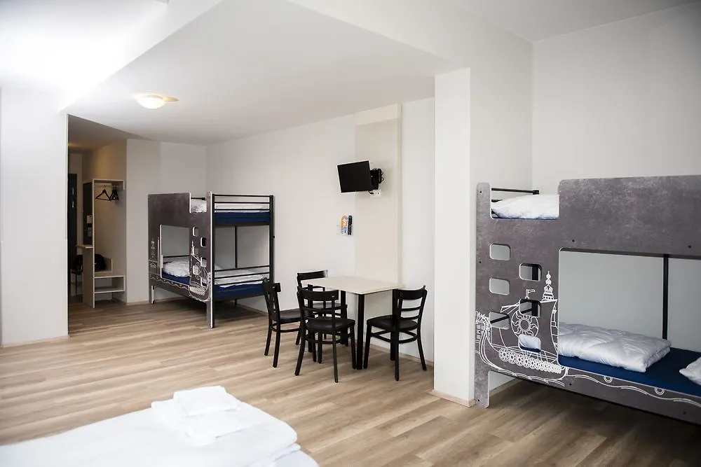Hotel A&O Bremen Hauptbahnhof 2*,  Germania
